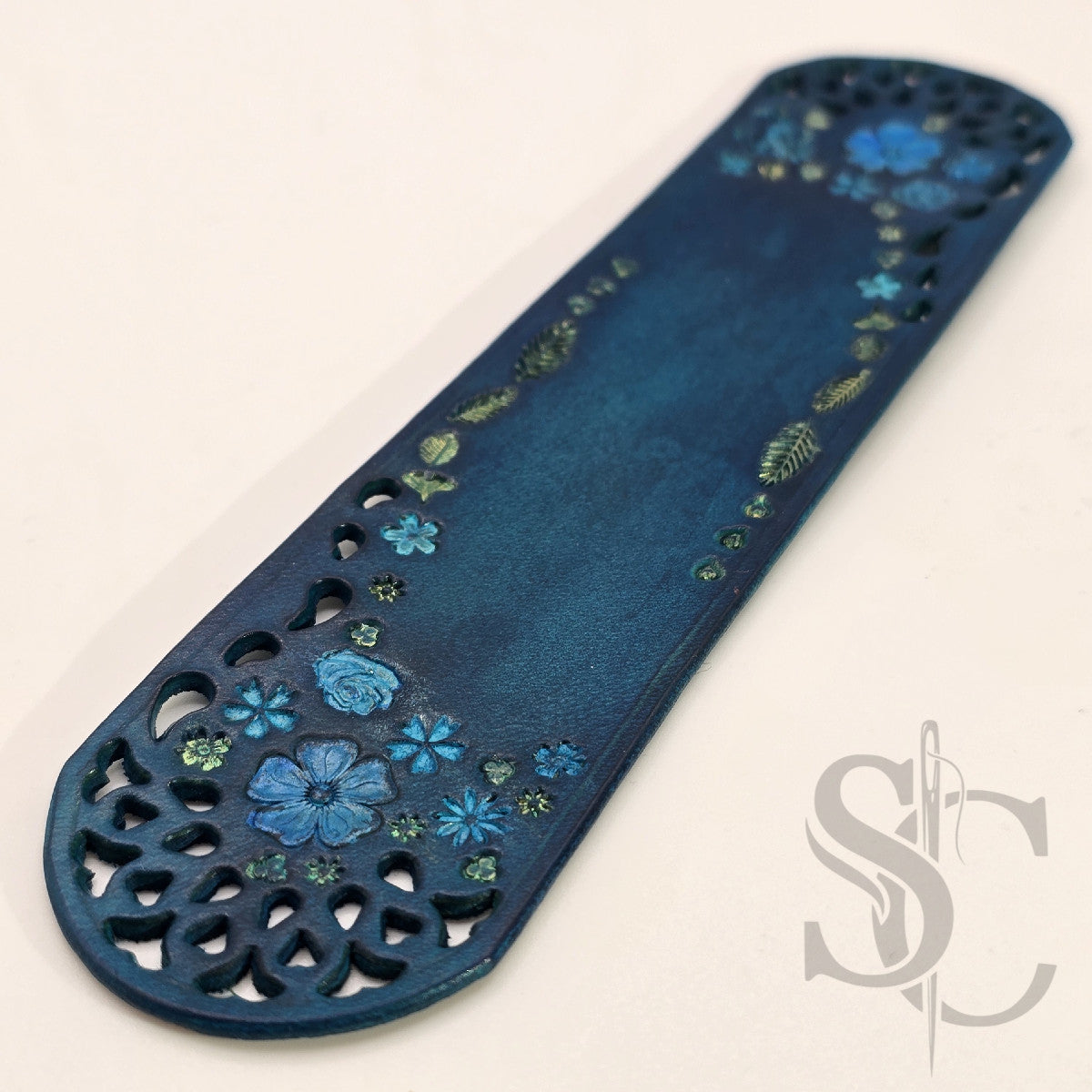 Marque page fleur bleu
