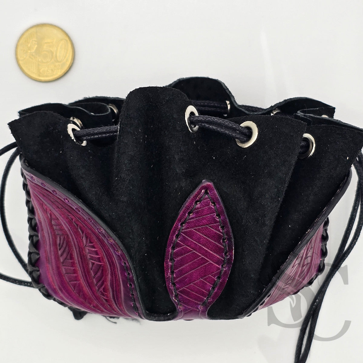 Bourse en cuir "Comme une fleur"
