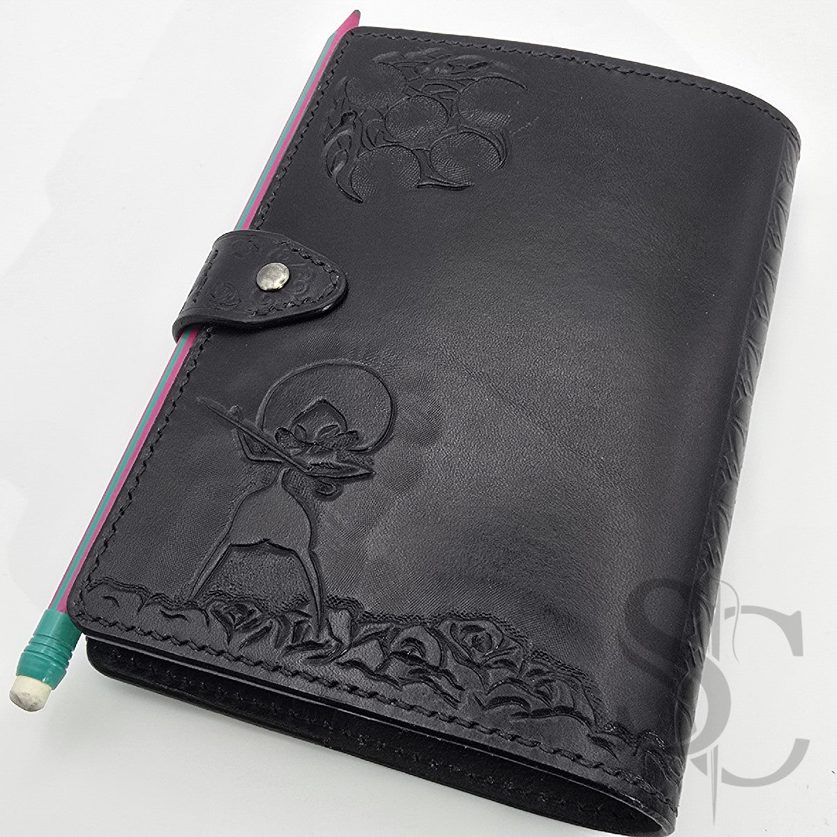 Couverture en cuir pour carnet "Silksong"