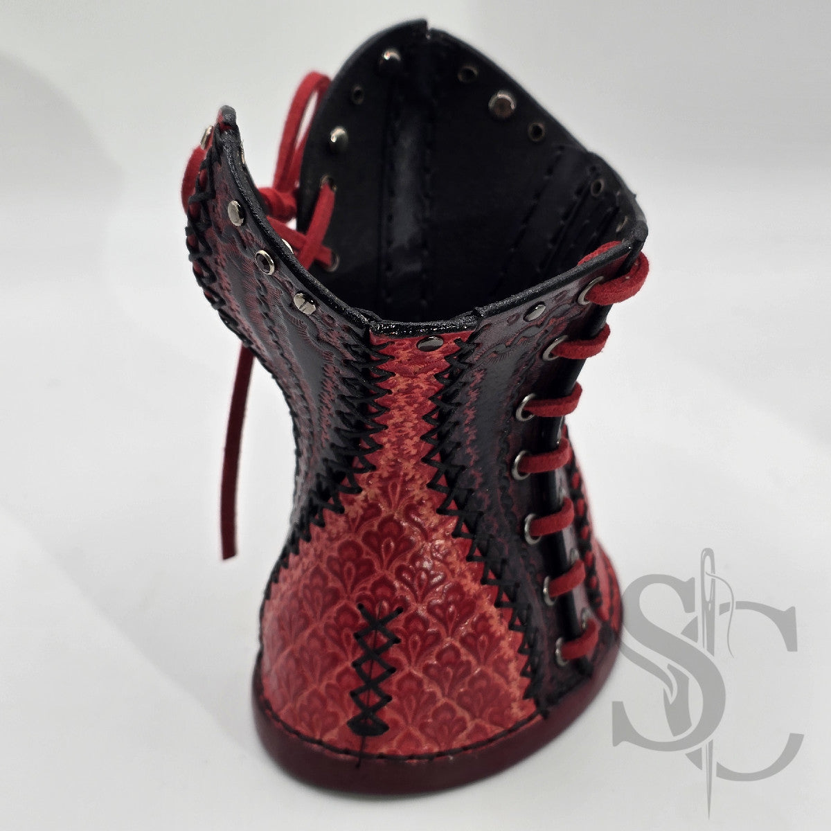 Porte-Crayons "Corset Baroque" - Rouge et noir