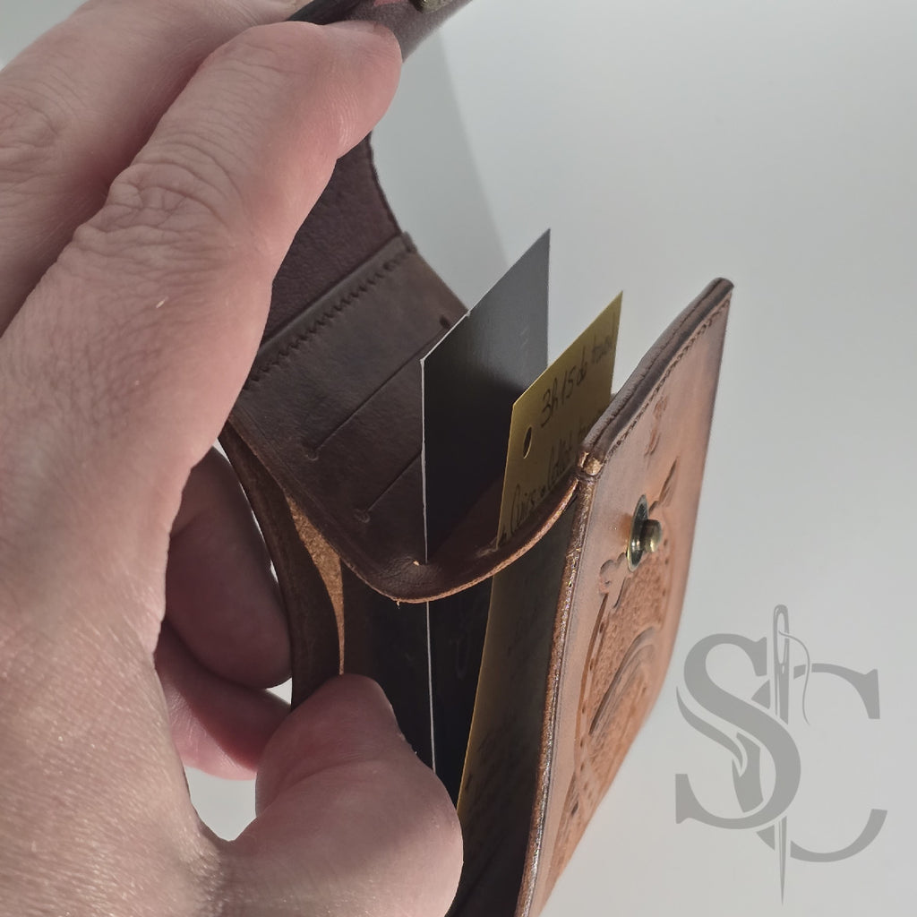 Porte carte accordéon repoussé celtique