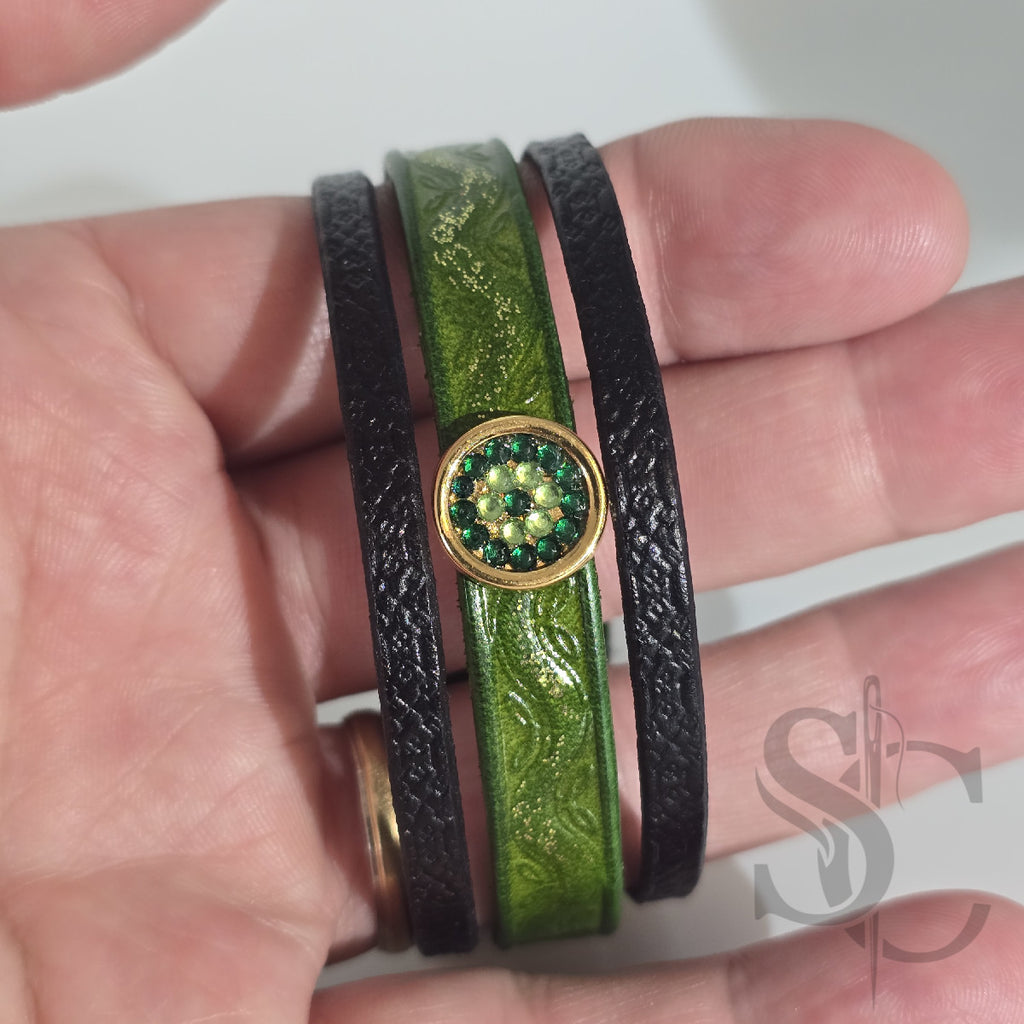 Bracelet 3 brins vert forêt et doré
