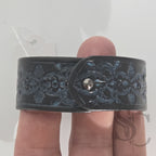 Bracelet avec pierres rivetées turquoises