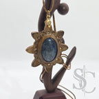 Pendentif avec lapis lazuli