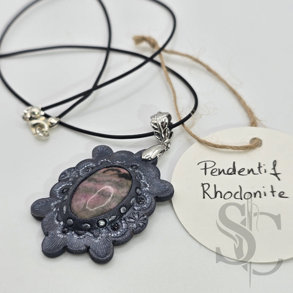 Pendentif étoile avec rhodonite