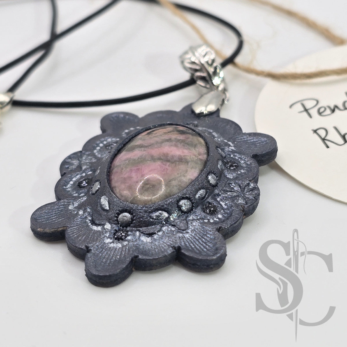 Pendentif étoile avec rhodonite
