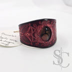 Bracelet en cuir avec agate veine de dragon rouge sur rouge