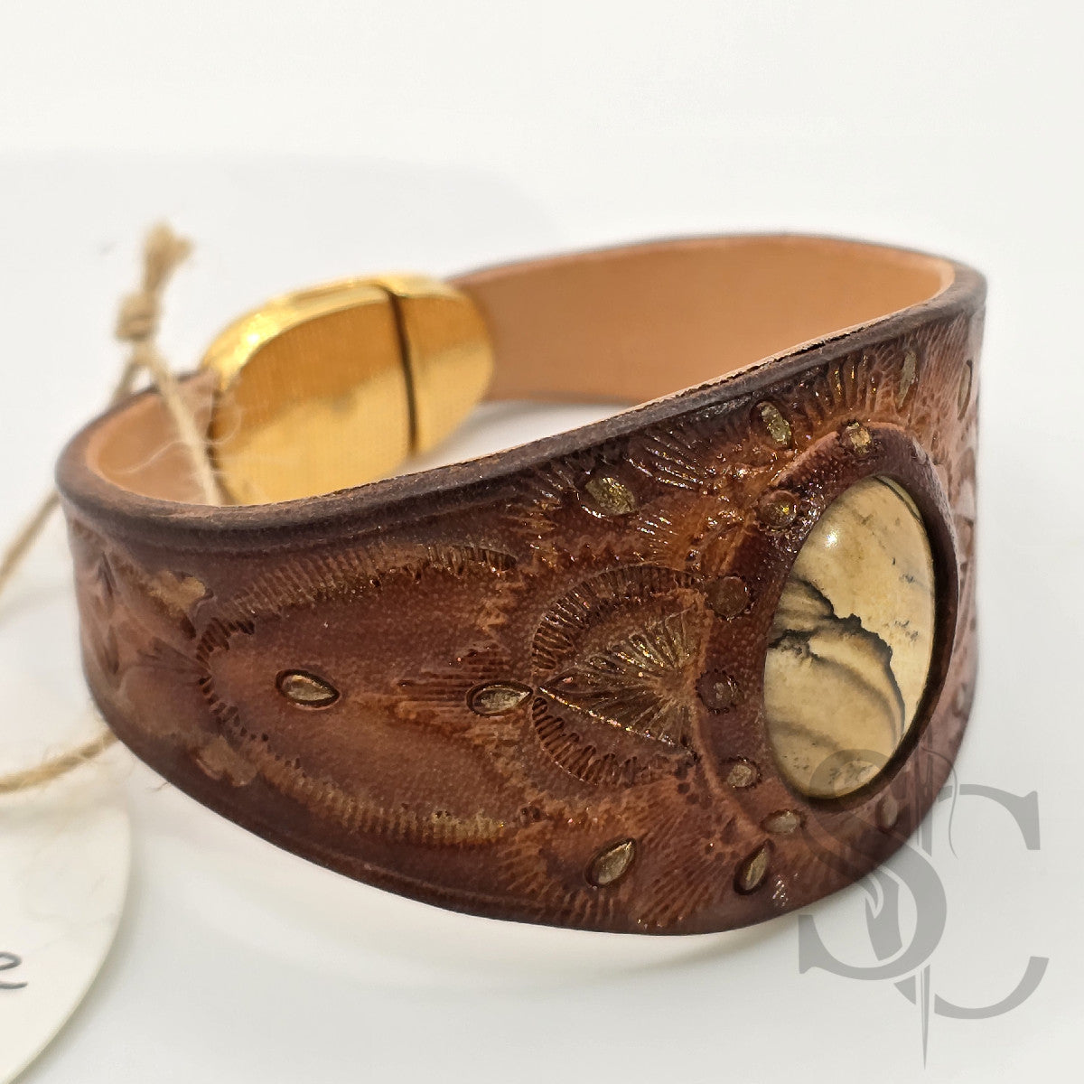 Bracelet en cuir avec jaspe paysage sur marron