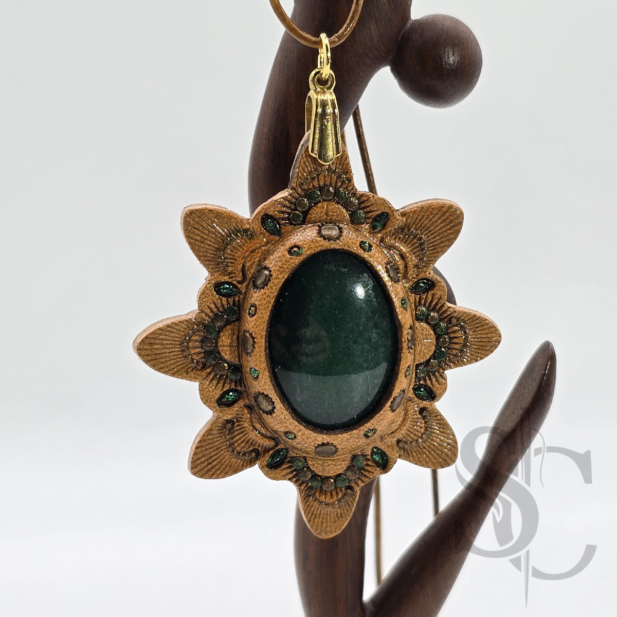Pendentif étoile avec Jade vert
