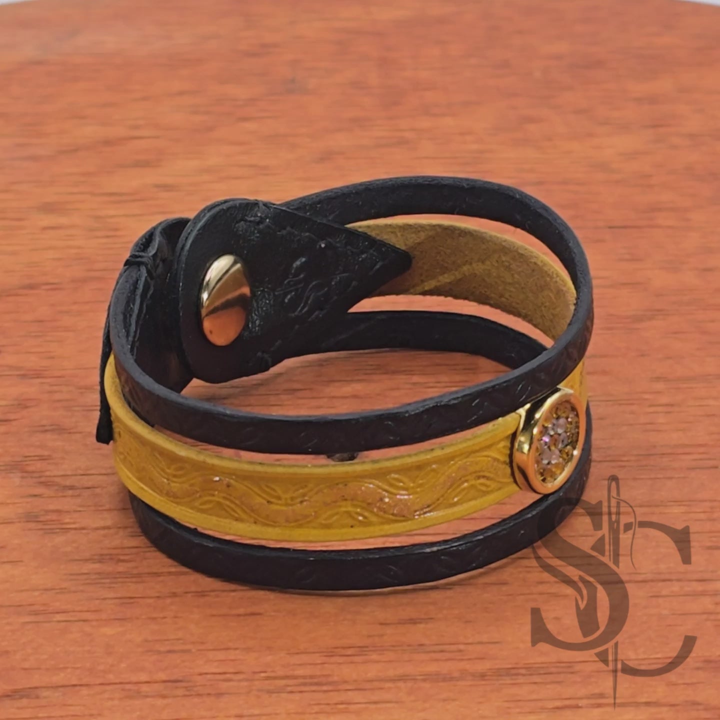 Bracelet 3 brins jaune et doré