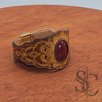 Bracelet en cuir avec agate veine de dragon rouge sur tan